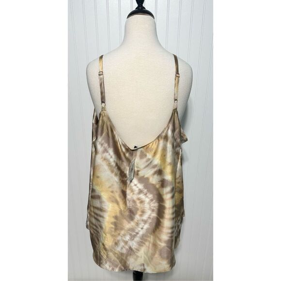 Torrid Chevron Tie Dye Satin Cami Blouse Tank Sleeveless‎ Taupe Brown Tan 4X - Picture 4 of 12